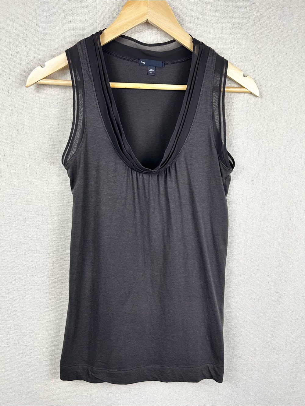Gap Draped Neck Sleeveless Tank Top XS Charcoal Gray Sheer Trim Layering Top
